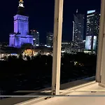 公寓 == View Center == 华沙