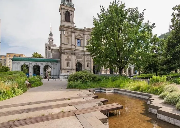 == View Center == Apartman Varsó